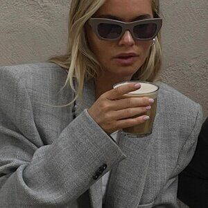 Claire Rose Aperçu sunglasses Tokyo